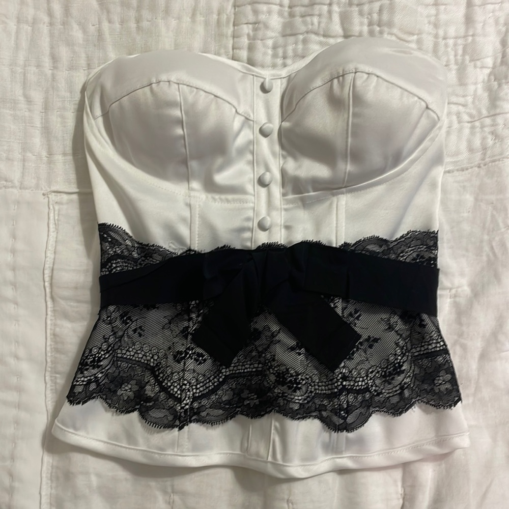 3️⃣ for $10 Black & White Lace Corset Top
